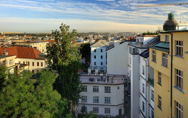 Suite mit 2 Schlafzimmern und Blick auf die Stadt ( 4 pax )